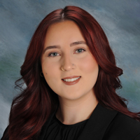 Leonora Ivers Headshot